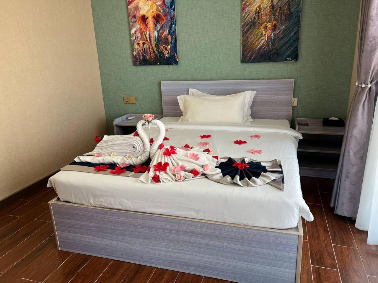 City Comfort Hotel Phnom Penh Airport Экстерьер фото