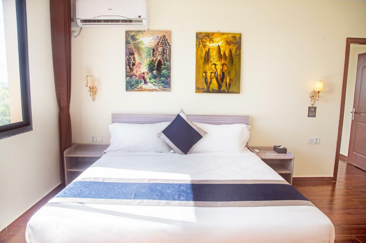 City Comfort Hotel Phnom Penh Airport Экстерьер фото