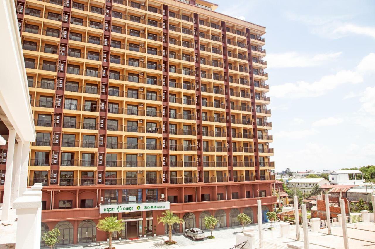 City Comfort Hotel Phnom Penh Airport Экстерьер фото