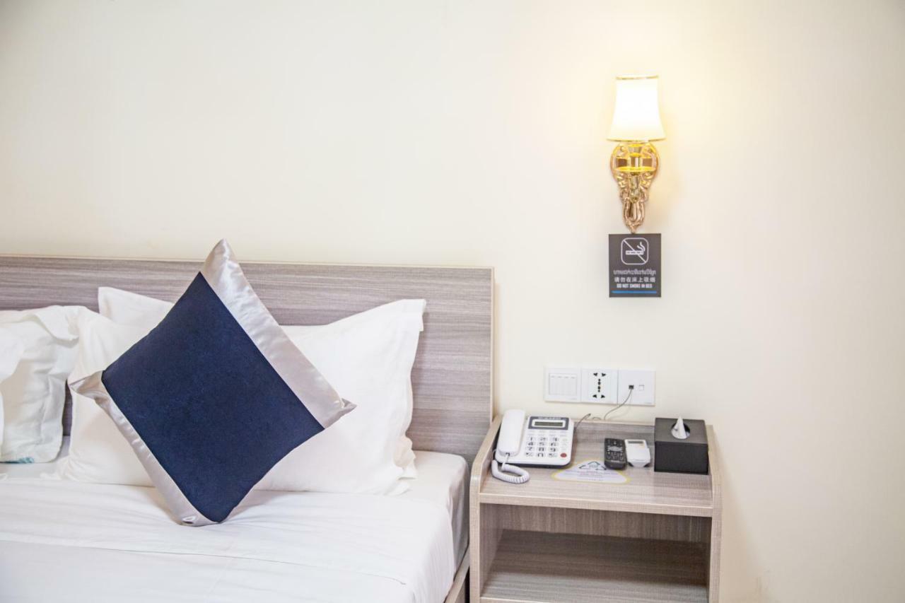 City Comfort Hotel Phnom Penh Airport Экстерьер фото